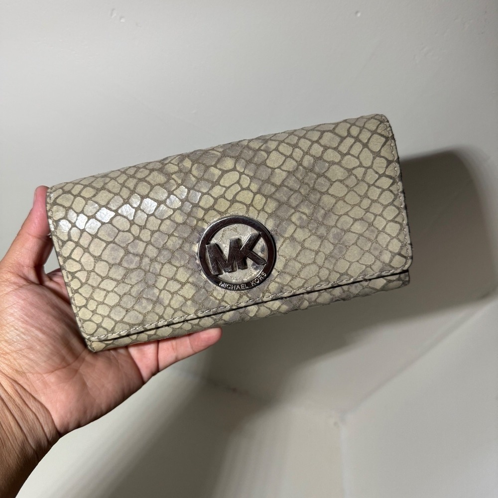 Michael Kors Snakeskin Print Envelope Wallet Clutch Gray Silver MK